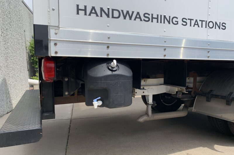 vehicle-mounted hand washing station
