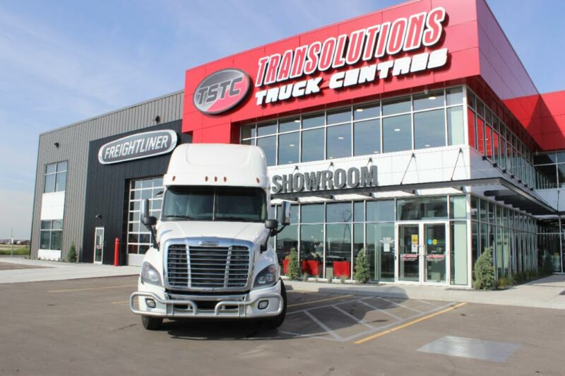 New SelecTrucks dealership opens in Winnipeg article image