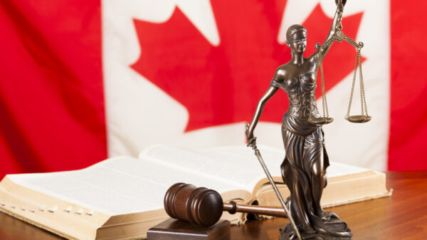 Canadian legal system alternate text for this image