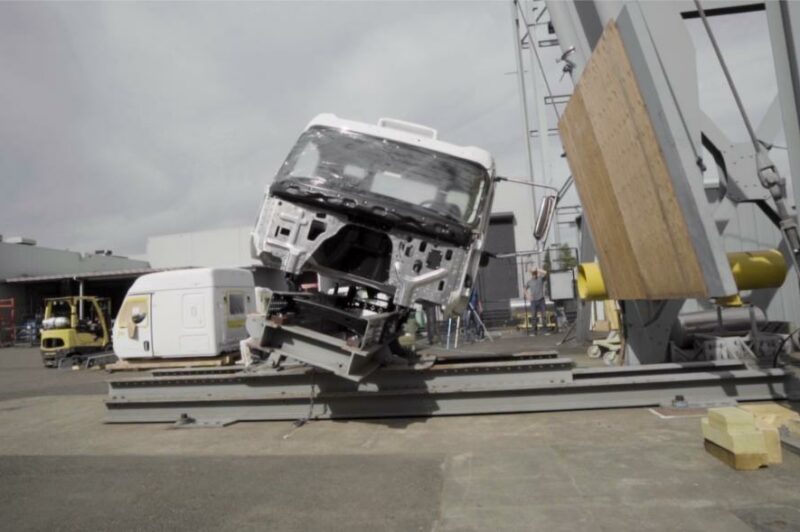 Western Star crash test