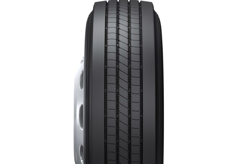 Bandag trailer retread pairs with counterparts on tractors article image