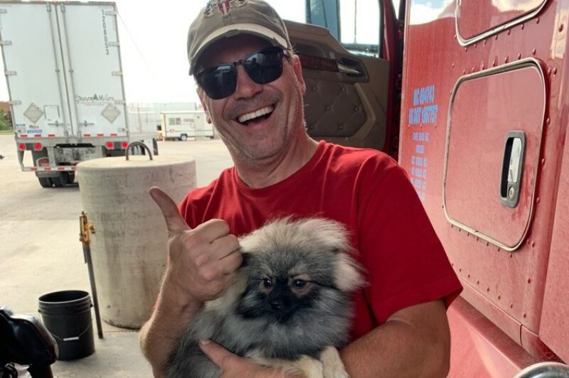 Leon Schreven with pandemic pet