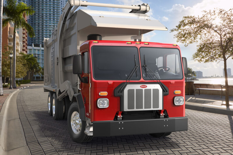 Peterbilt upgrades Model 567, 520 article image