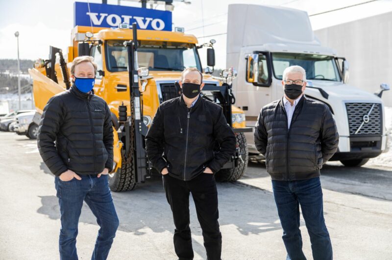 Volvo recognizes top Canadian dealers article image