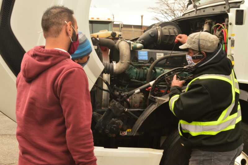 Proper pre-trip key to passing Roadcheck inspection article image