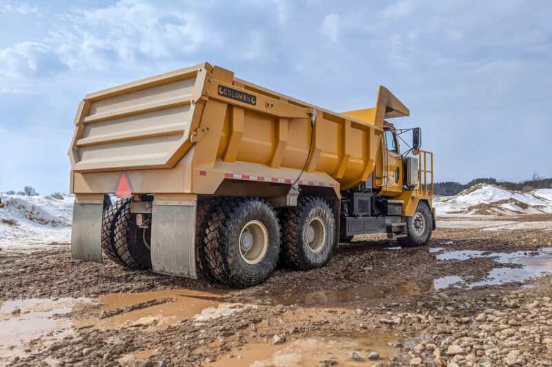 Quebec dealer electrifies Western Star mine truck article image
