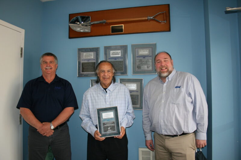 FLO Components gets Lincoln’s top distributor honor article image