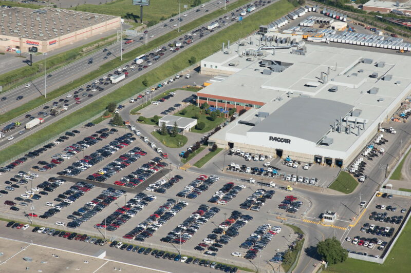 Kenworth Ste-Therese plant