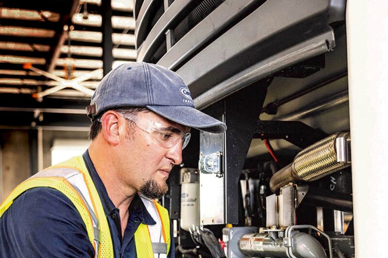 Carrier Transicold technician