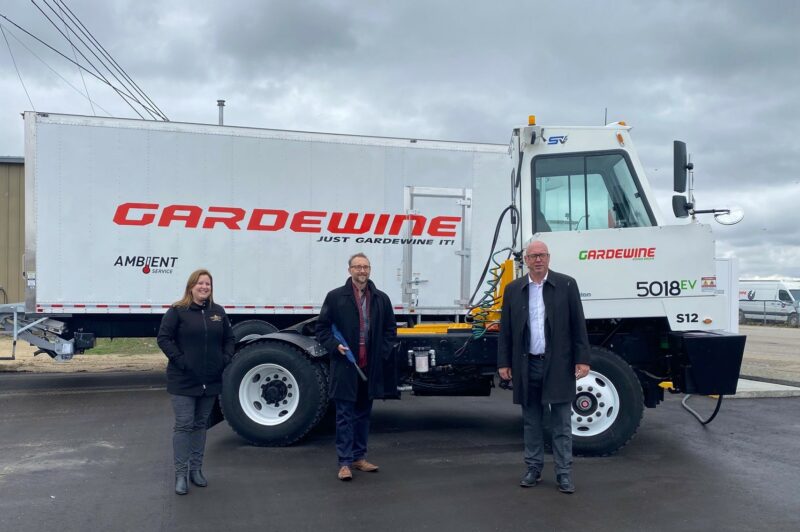 Terminal tractors provide a good starting point for fleet electrification article image