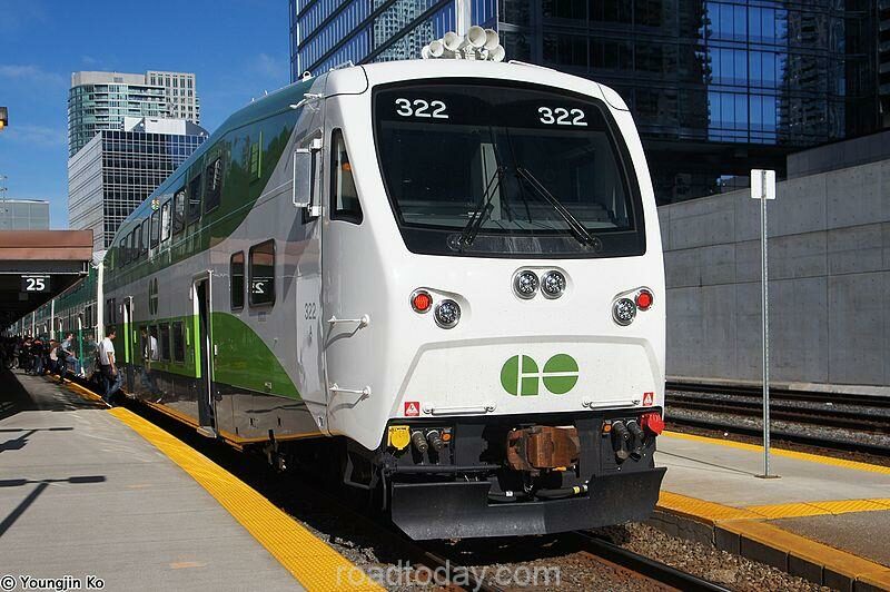 Wi-Fi Coming to GO Transit article image