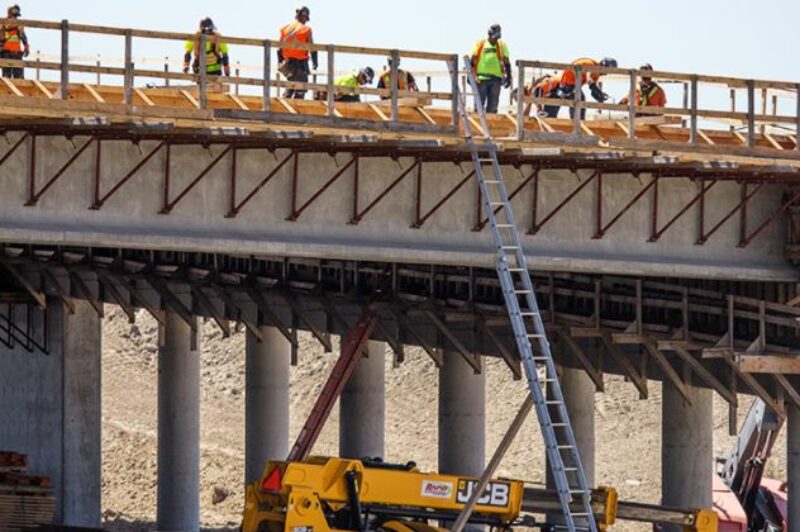 ਓਂਟਾਰੀਓ 'ਚ ਡੰਪ ਟਰੱਕਾਂ ਦੀ ਮੰਗ 'ਚ ਤੇਜ਼ ਵਾਧਾ article image