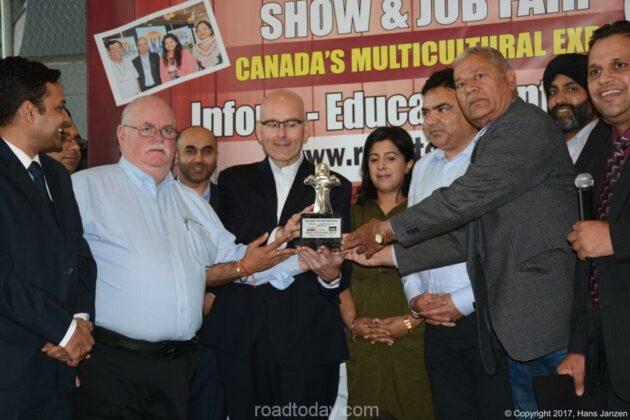 RoadToday_Leadership Award_2017_DSC_7508 alternate text for this image