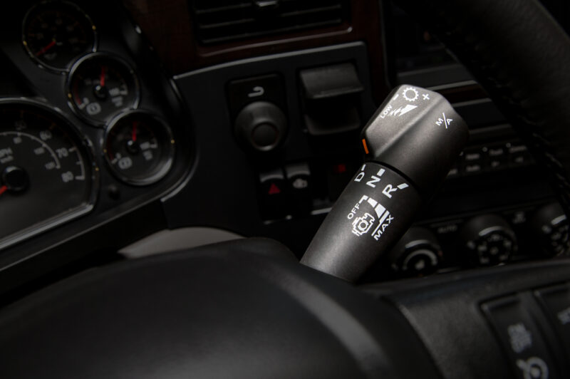 ओंटारियो ने ऑटोमेटड ट्रांसमिशन के लिए ए/जेड लाइसेंस प्रतिबंधों को निलंबित किया article image