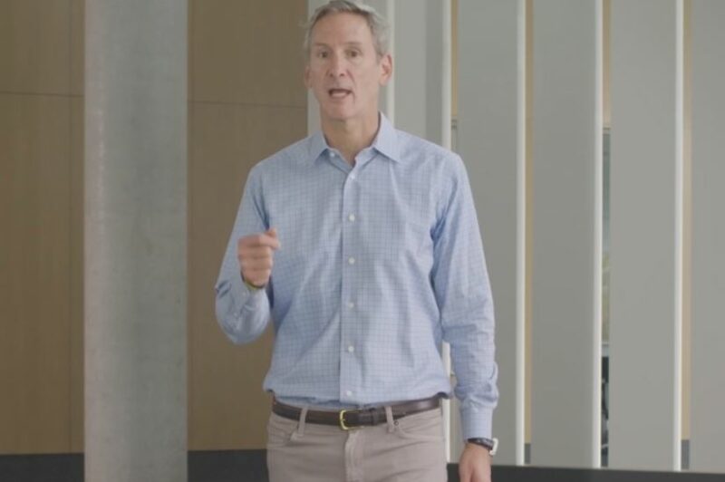 कमिंस ने हाइड्रोजन में भविष्य का सपना देखा article image