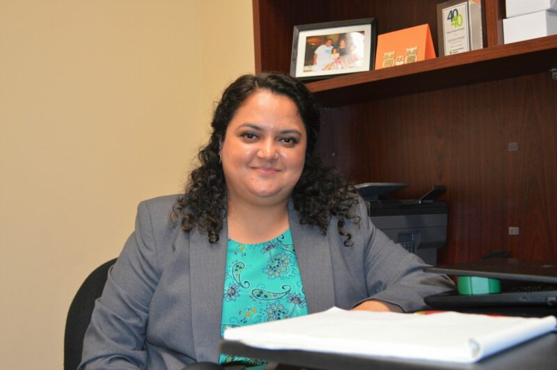 फैक्टरिंग अधिकारी को प्रेरित करता है लोगों से मुलाकात करना article image