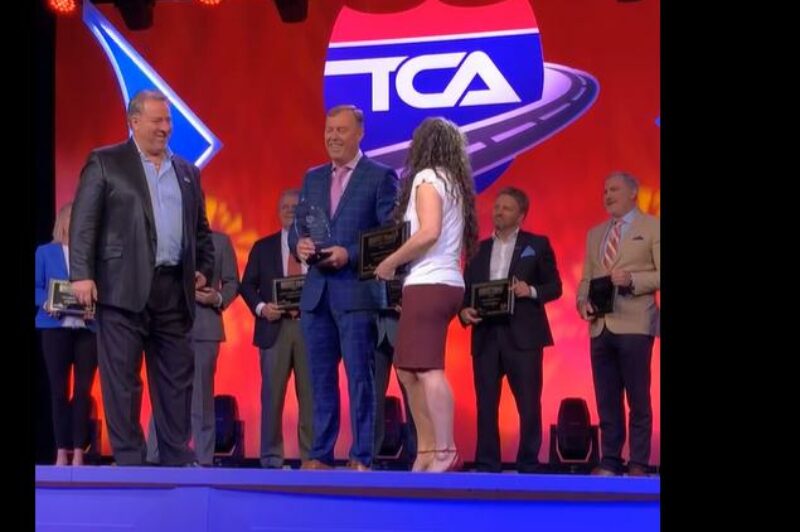 Best Fleets award presentation