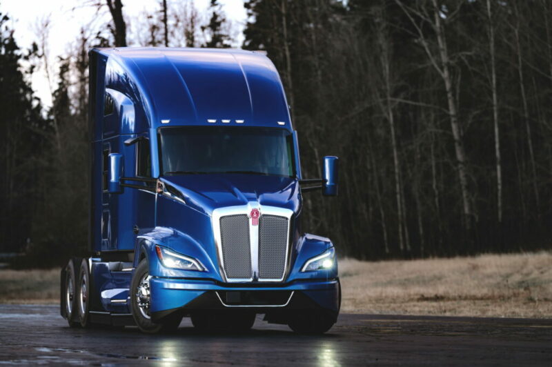 ਕੇਨਵਰਥ ਨੇ T680 ਦੀ ਅਗਲੀ ਪੀੜ੍ਹੀ ਤੋਂ ਪਰਦਾ ਚੁੱਕਿਆ article image