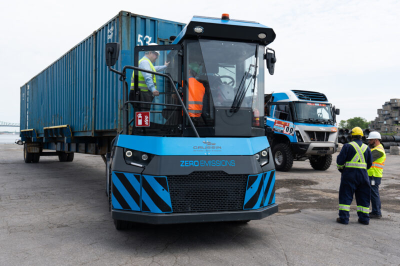 Hydrogen-powered equipment deployed at Montreal port article image