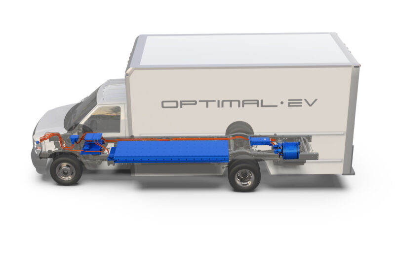 Fontaine retrofitting work trucks to electric power article image
