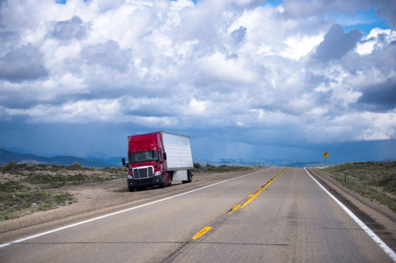 Data reveals where truckers are parking at roadside article image