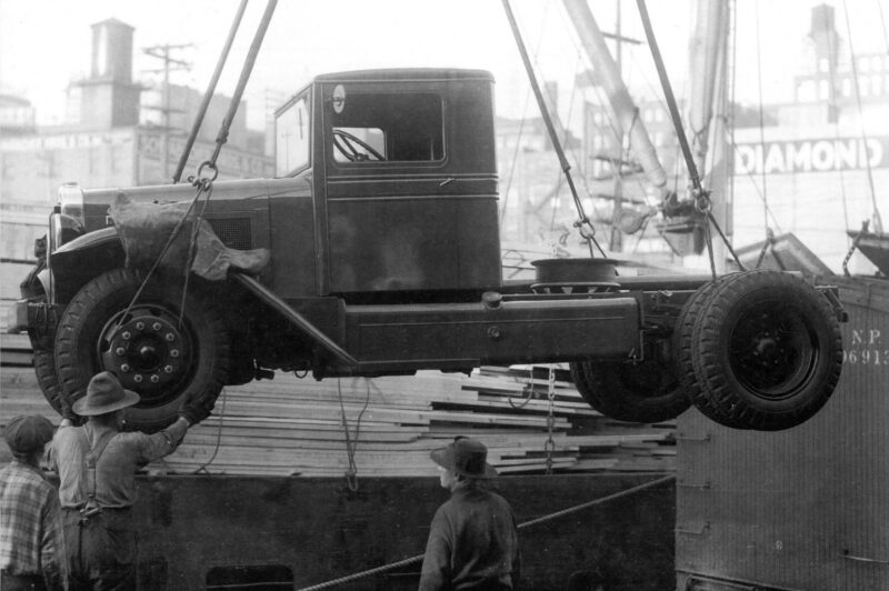 Kenworth commemorates centennial with events, special edition models article image