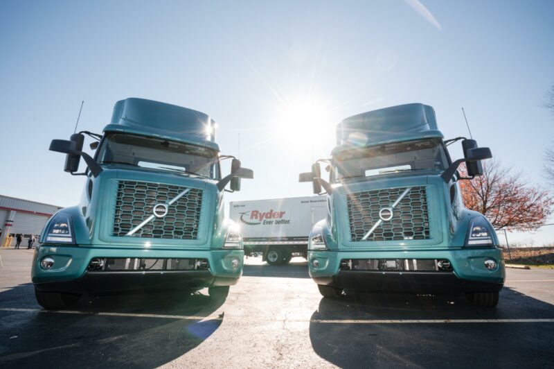 Volvo electric trucks