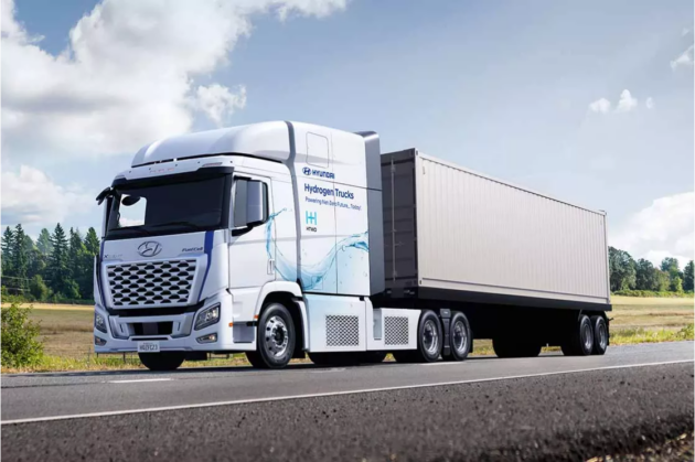 Hyundai's Class 8 Xcient fuel cell tractor