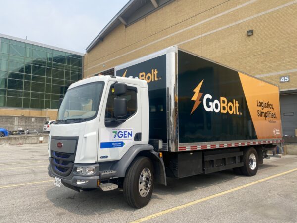 Peterbilt 220EV