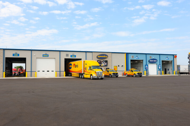 Love’s Travel Stops adding truck washes at some locations article image