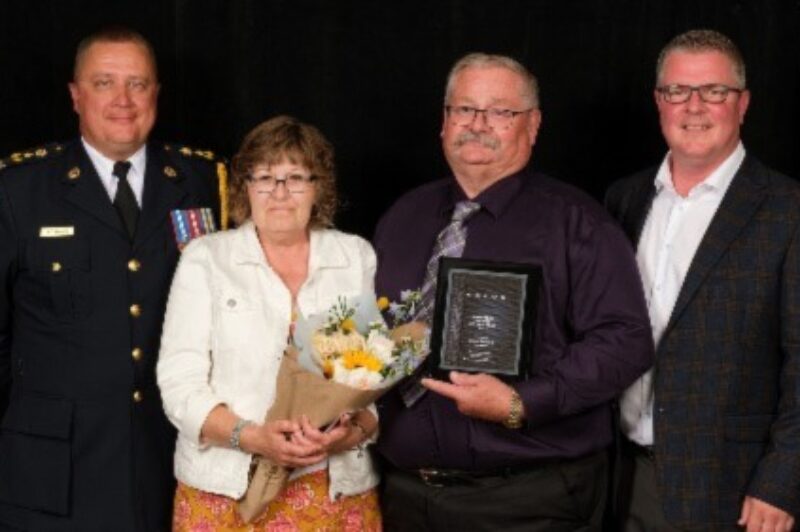 Picture of Glen Burton and others