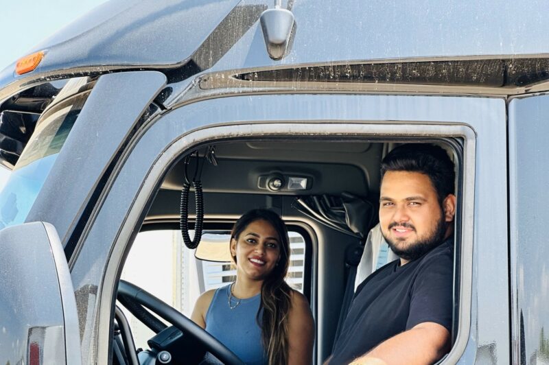 Picture of Pooja and Pal