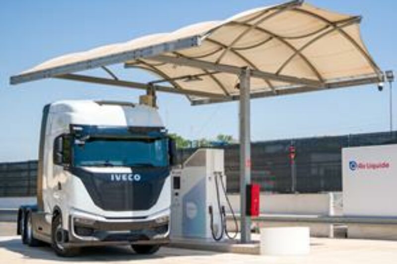 Air Liquide and Iveco hydrogen fueling station