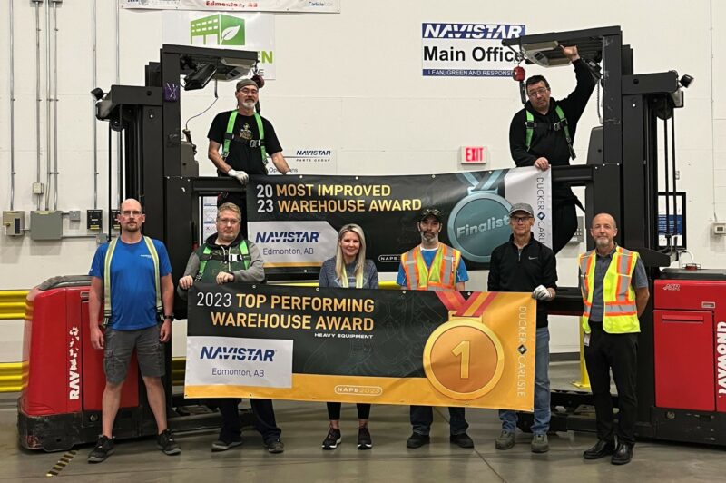 Navistar wins parts distribution awards article image