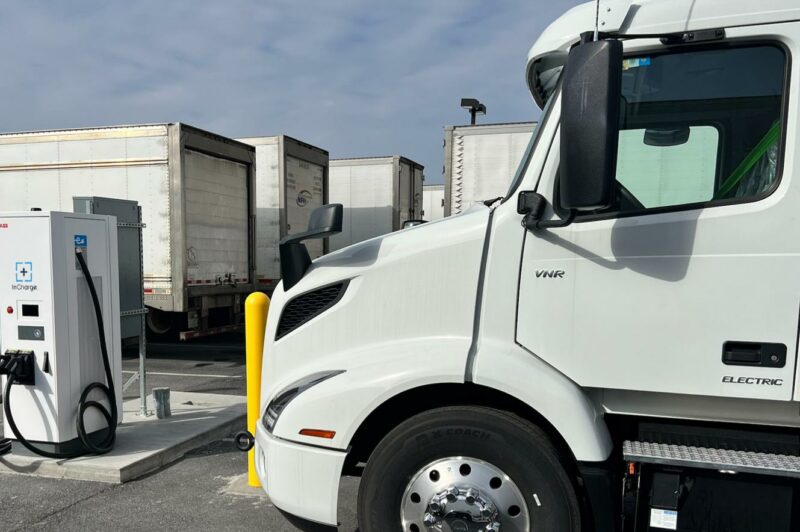 Volvo offering Turnkey Solutions for EV charger management article image