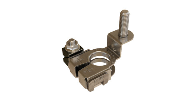 Eaton battery terminal