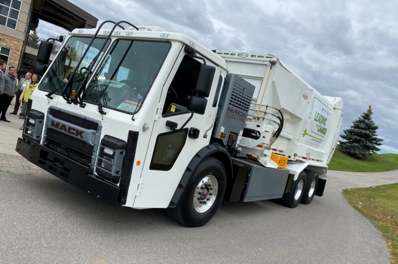 Emterra Group to deploy Ontario’s first electric refuse truck article image