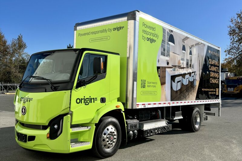 Okanagan delivery company adds Lion electric truck article image
