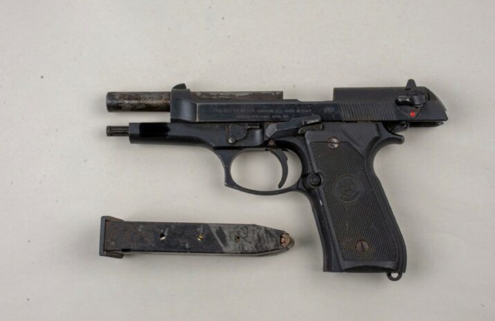 Picture of a gun and ammo clip