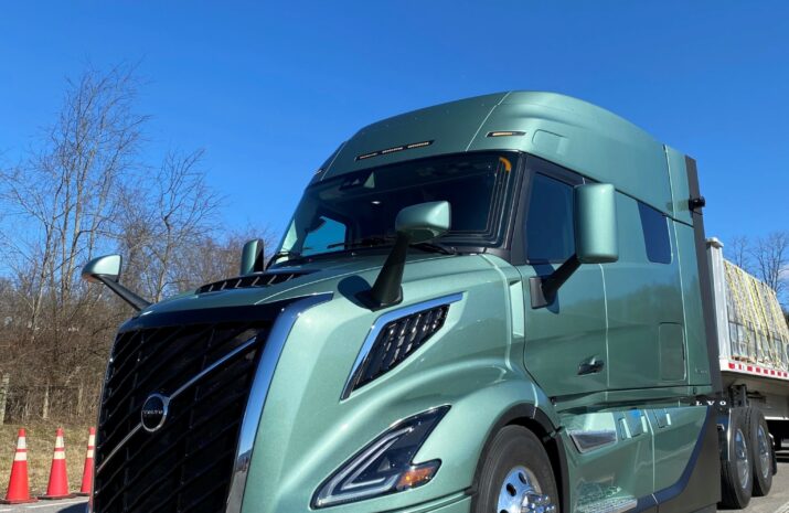 new Volvo VNL sleeper