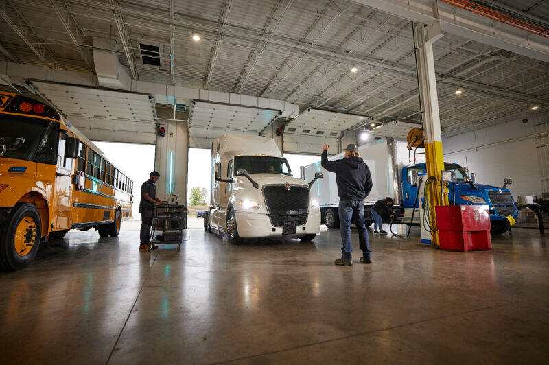 More than 100 Navistar dealers authorized to sell and support EVs article image