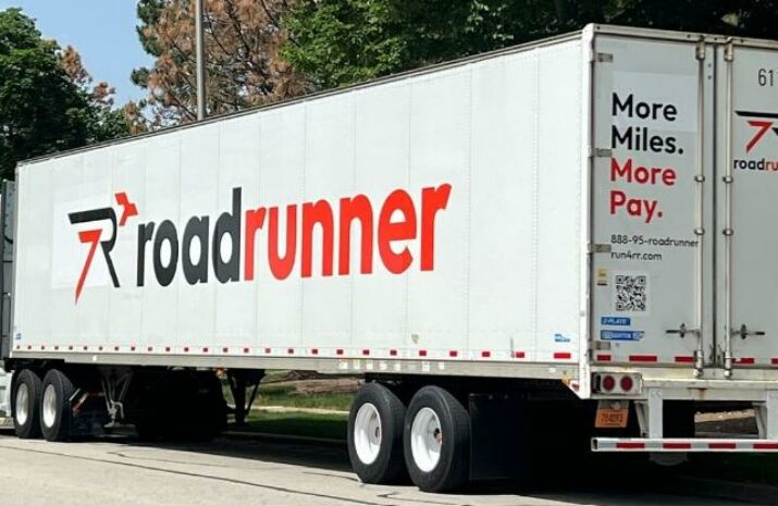 Roadrunner brings LTL service to Western Canada article image