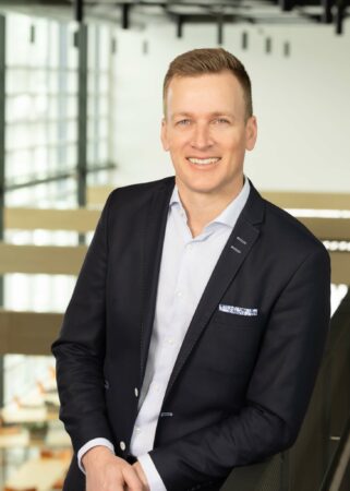 Jean-Sebastien-Bouchard-Executive-Vice-President-of-Sales-Cofounder alternate text for this image