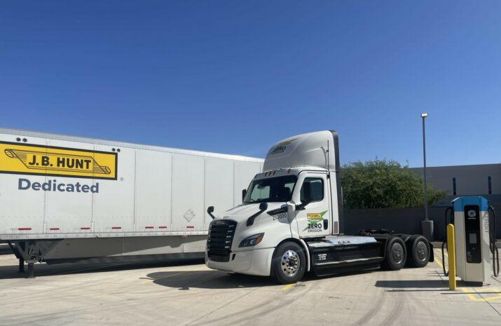 J.B. Hunt, DTNA to deliver aftermarket parts with electric trucks on dedicated route article image