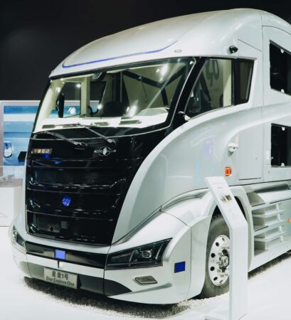 fuel-cell-truck alternate text for this image