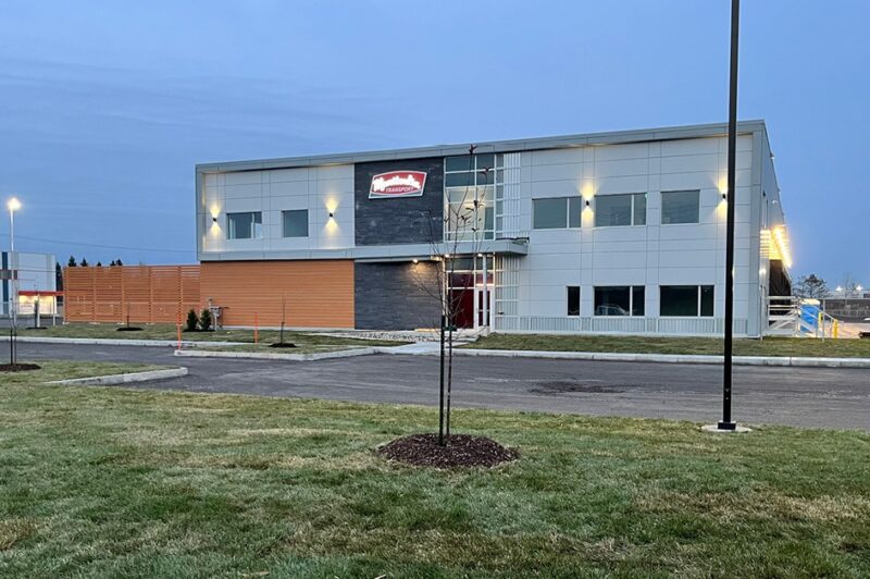 Manitoulin opens Levis, Que., terminal article image