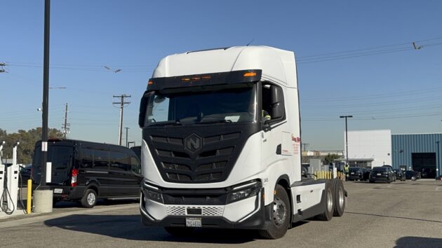 Nikola truck at Zeem depot