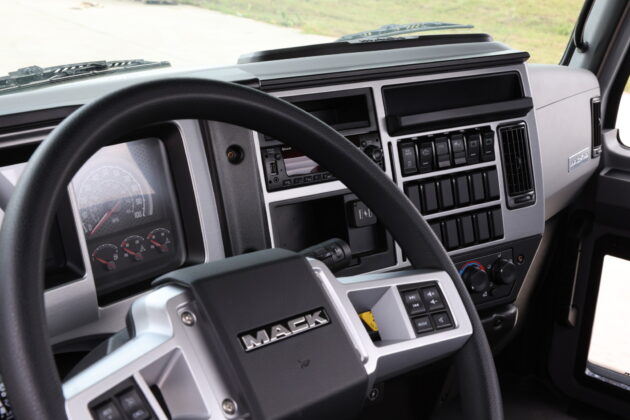 mack-MD-steering-wheel alternate text for this image