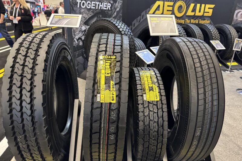 ExpoCam 2025 Aelous tires on display
