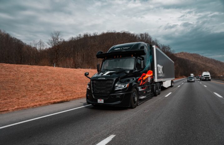 autonomous-ready version of new fifth Generation Freightliner Cascadia with Torc on new Texas test lane